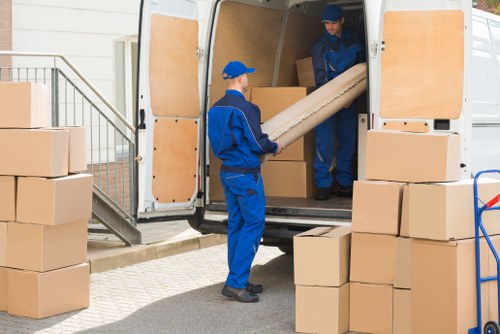 Customer submitting a complaint about a storage service issue